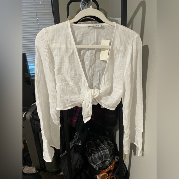 Gauzy Beach Coverup Top - Picture 2 of 5